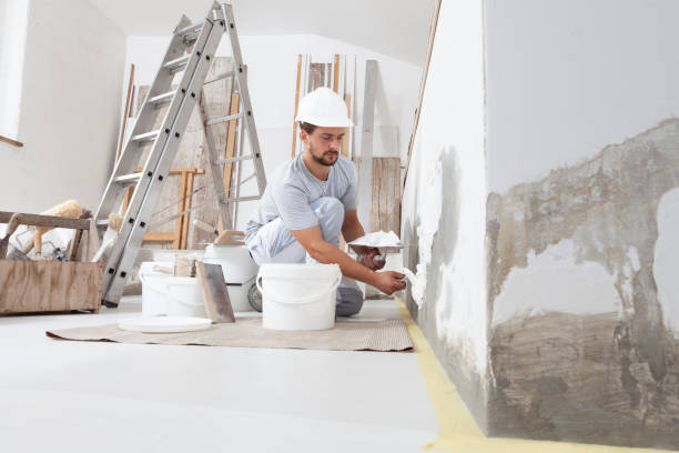 Best Biohazard Mold Removal  in Grand Coulee, WA